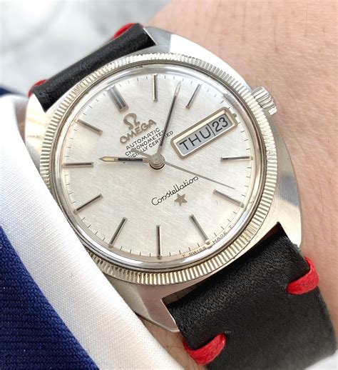 omega watch change date.